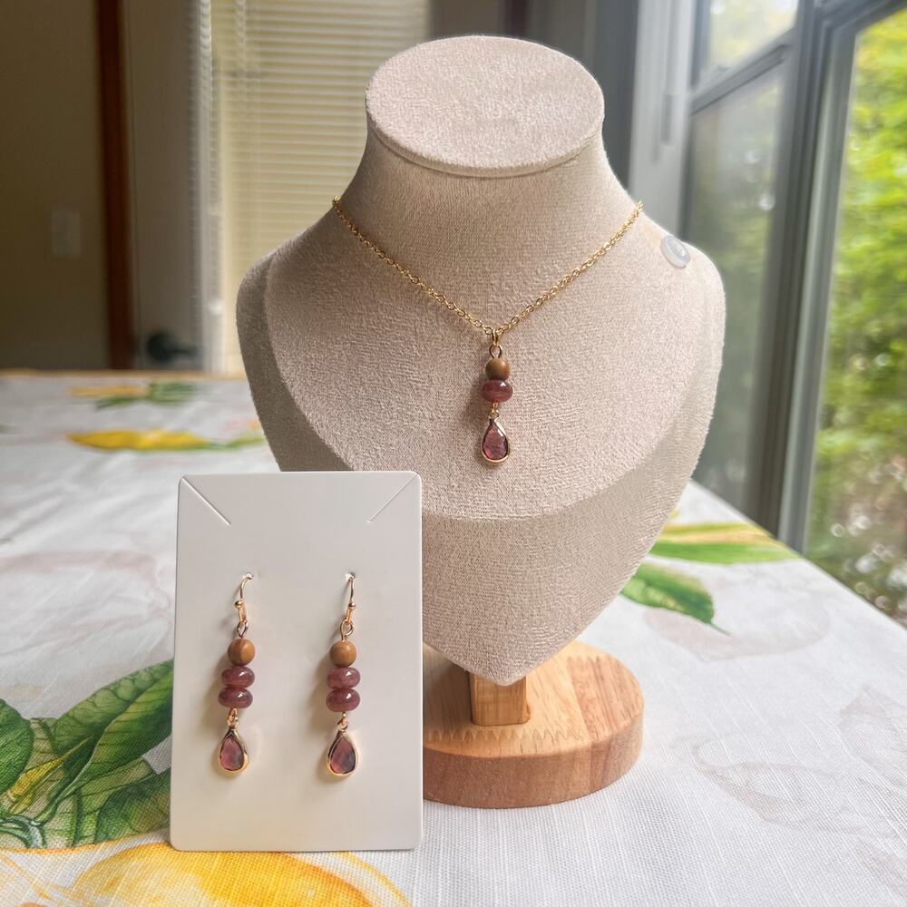 Garnet Jewelry Set, Strawberry Quartz Necklace, Nature Wood Bead Casual Set